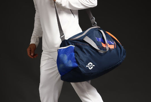 How to Choose a Cricket Bag: What to Look for in Size, Compartments & Durability
