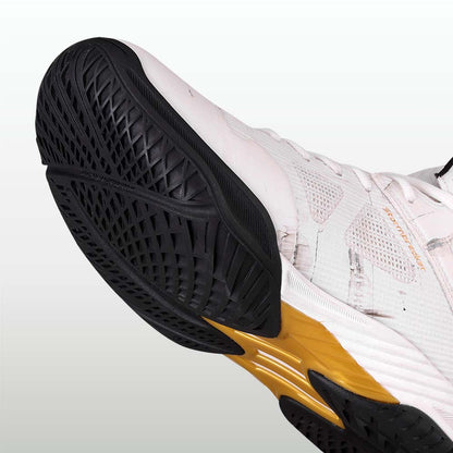 Stormbreaker Basketball Shoe
