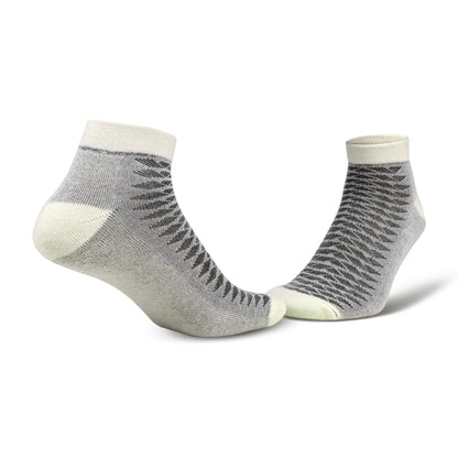 WHITE / GREY