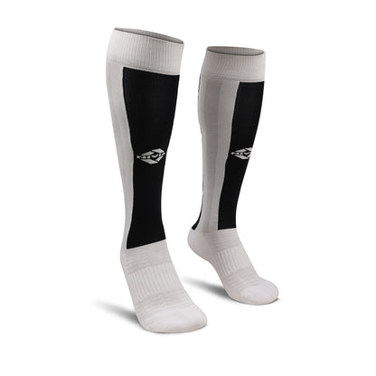 WHITE/BLACK
